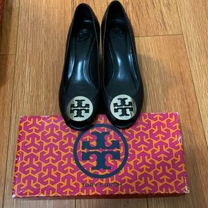 Tory Burch Pump